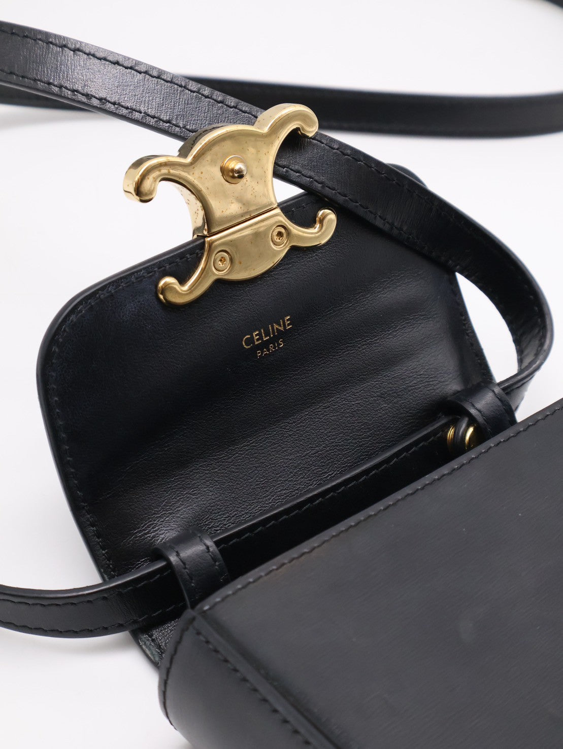 CELINE 凱旋釦Mini box - 黑金