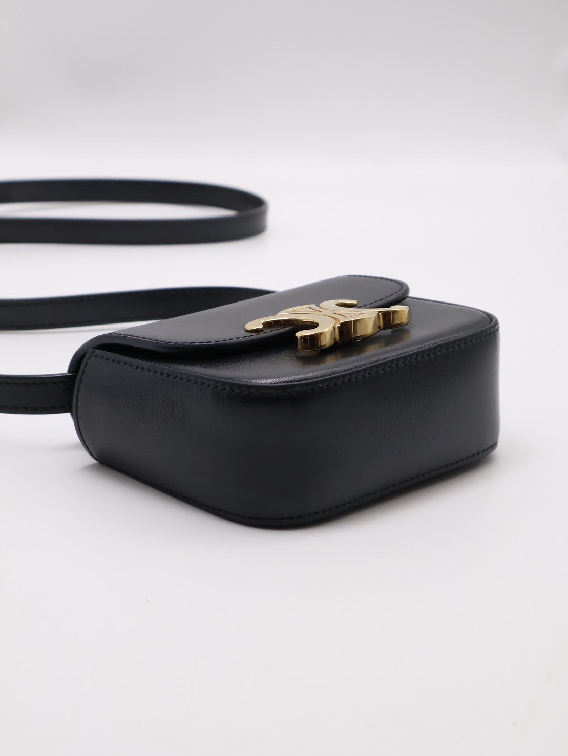 CELINE 凱旋釦Mini box - 黑金