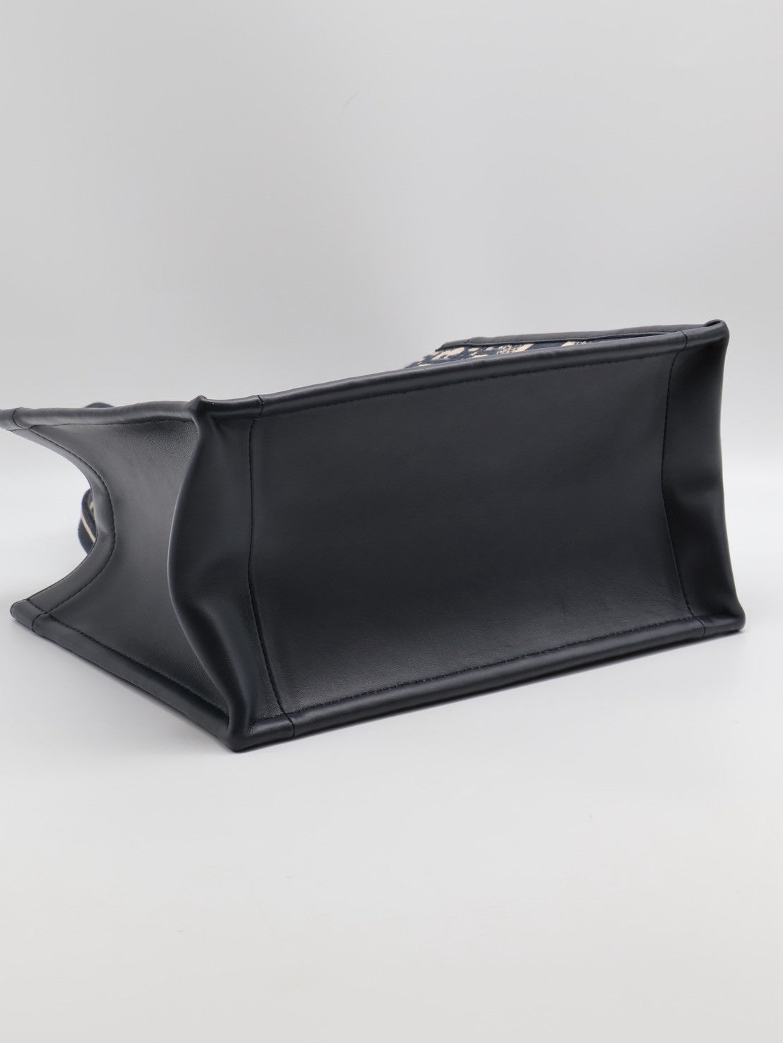 DIOR 刺繡老花背帶款Tote - 小號深藍