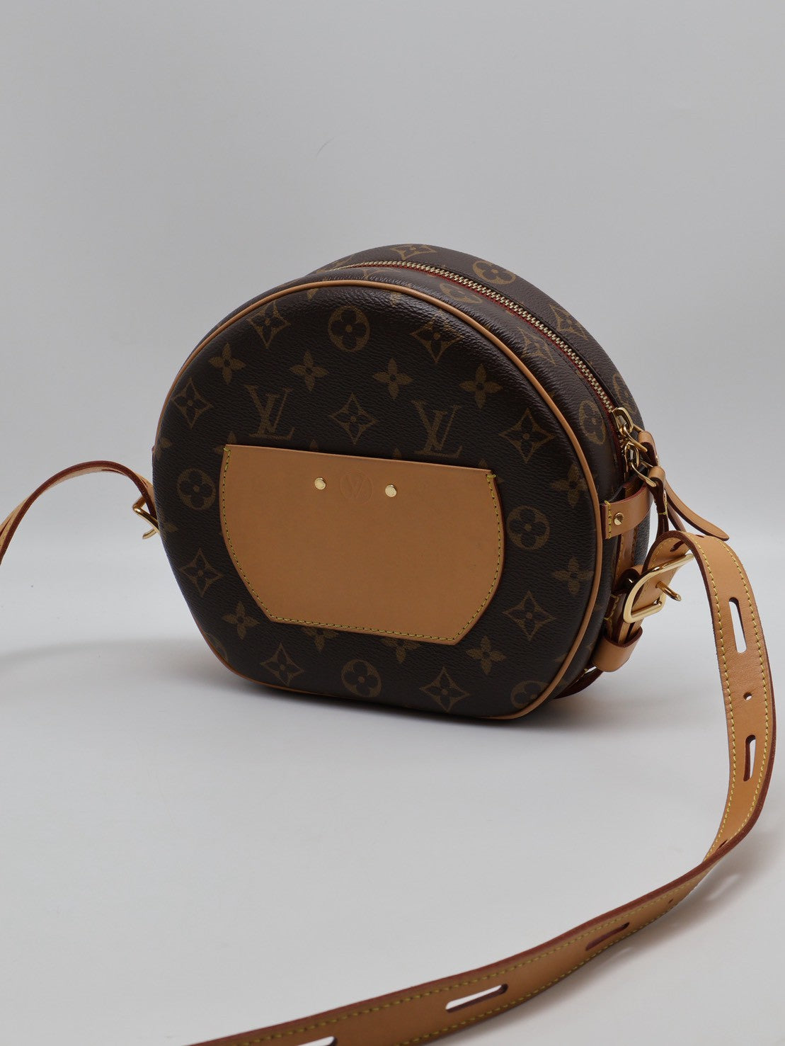 LOUIS VUITTON 圓餅包 MM