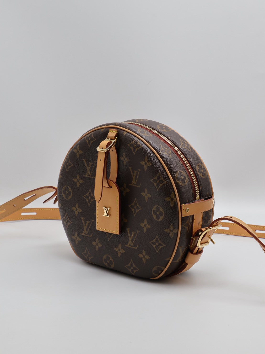 LOUIS VUITTON 圓餅包 MM