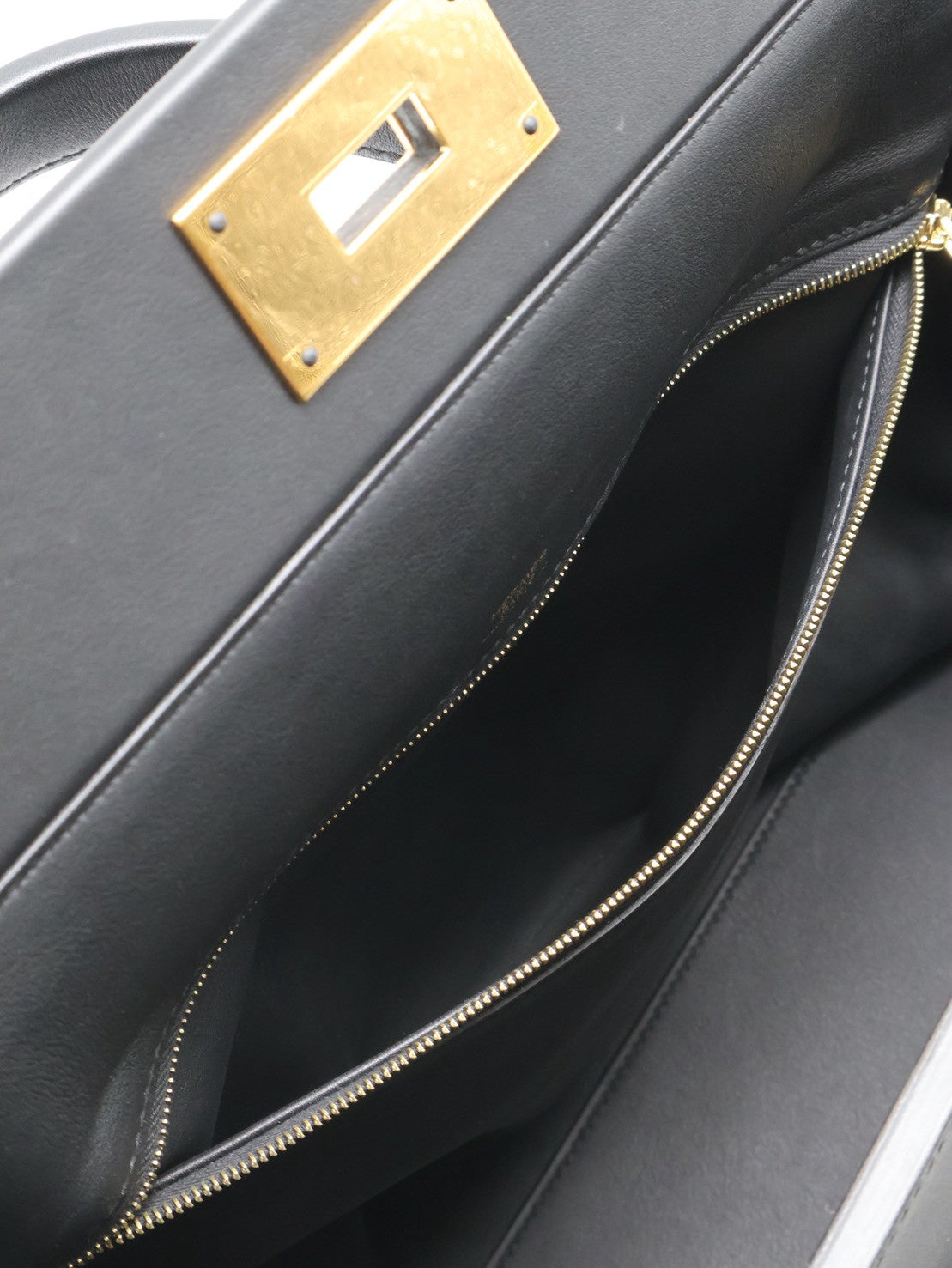 HERMES 24/24 35 - 黑金 C