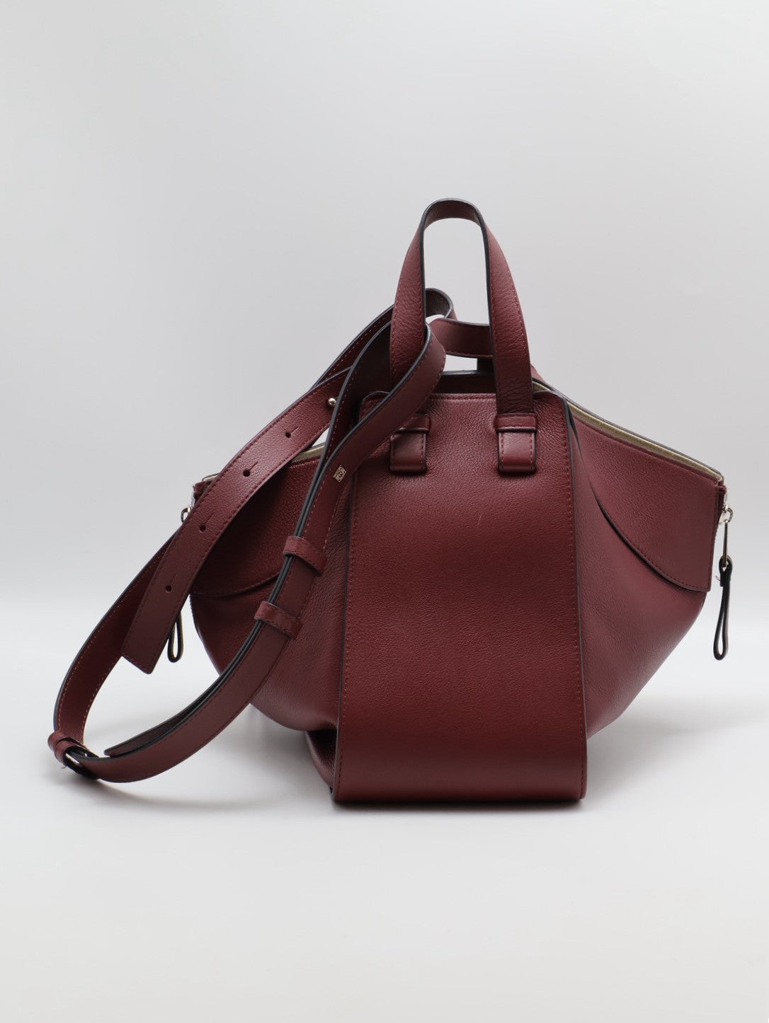 LOEWE Hammock 吊床包 - 小號酒紅