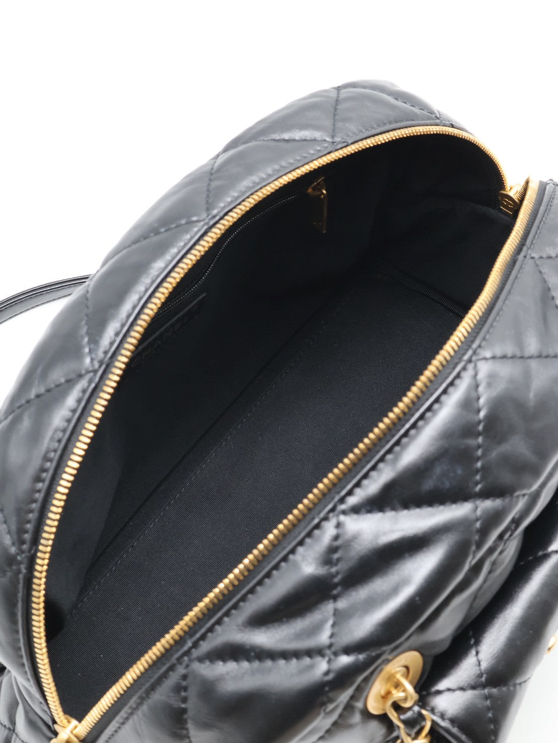 CHANEL 皺摺小牛皮保齡球包 - 大號黑金