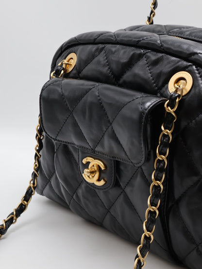 CHANEL 皺摺小牛皮保齡球包 - 大號黑金