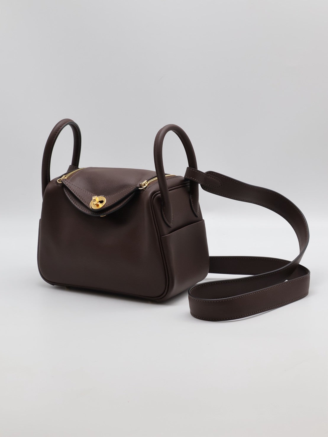 HERMES Mini lindy - 摩卡棕/牛仔藍金 B