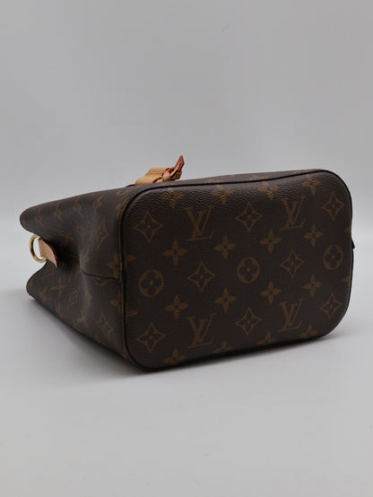 LOUIS VUITTON Neonoe BB 水桶包