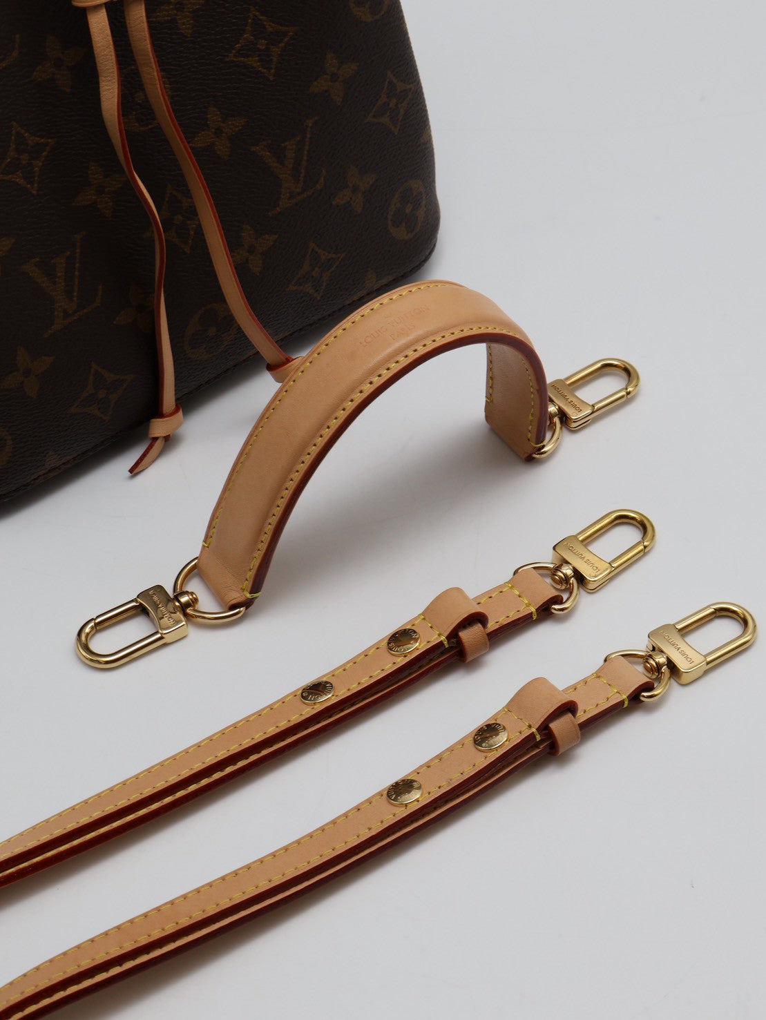 LOUIS VUITTON Neonoe BB 水桶包