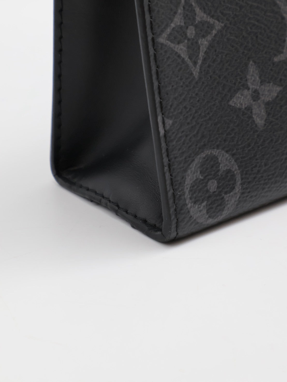LOUIS VUITTON Pochette Voyage手拿包 - MM灰老花