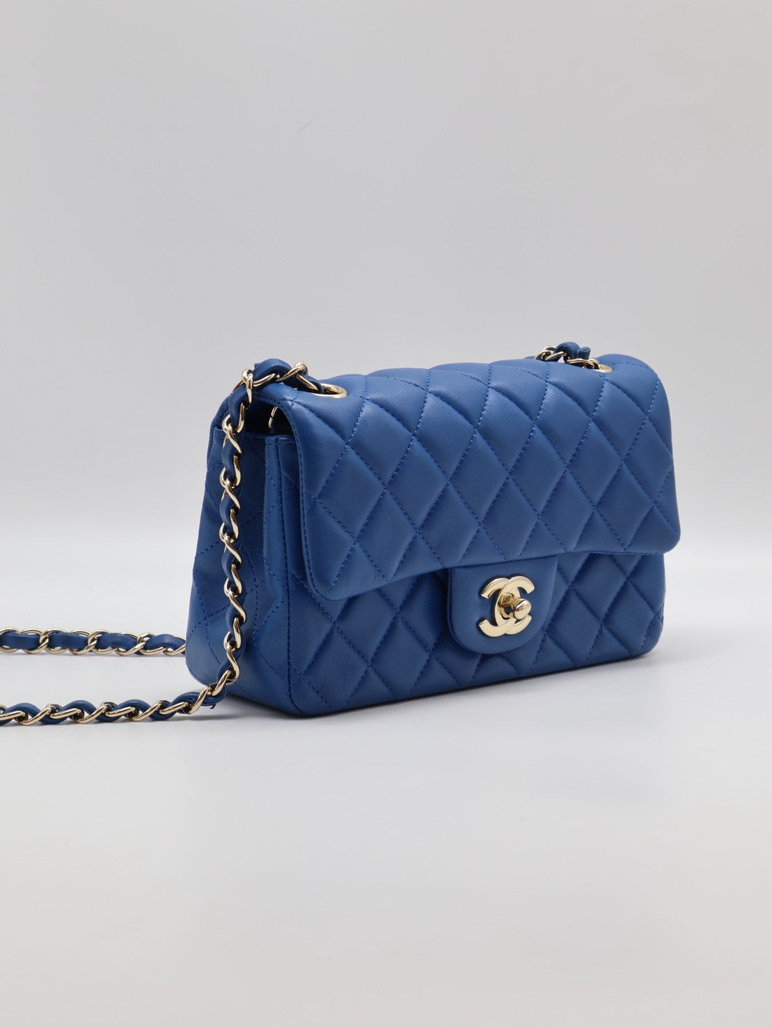 CHANEL 經典口蓋包 Mini CF20 - 寶藍金24開