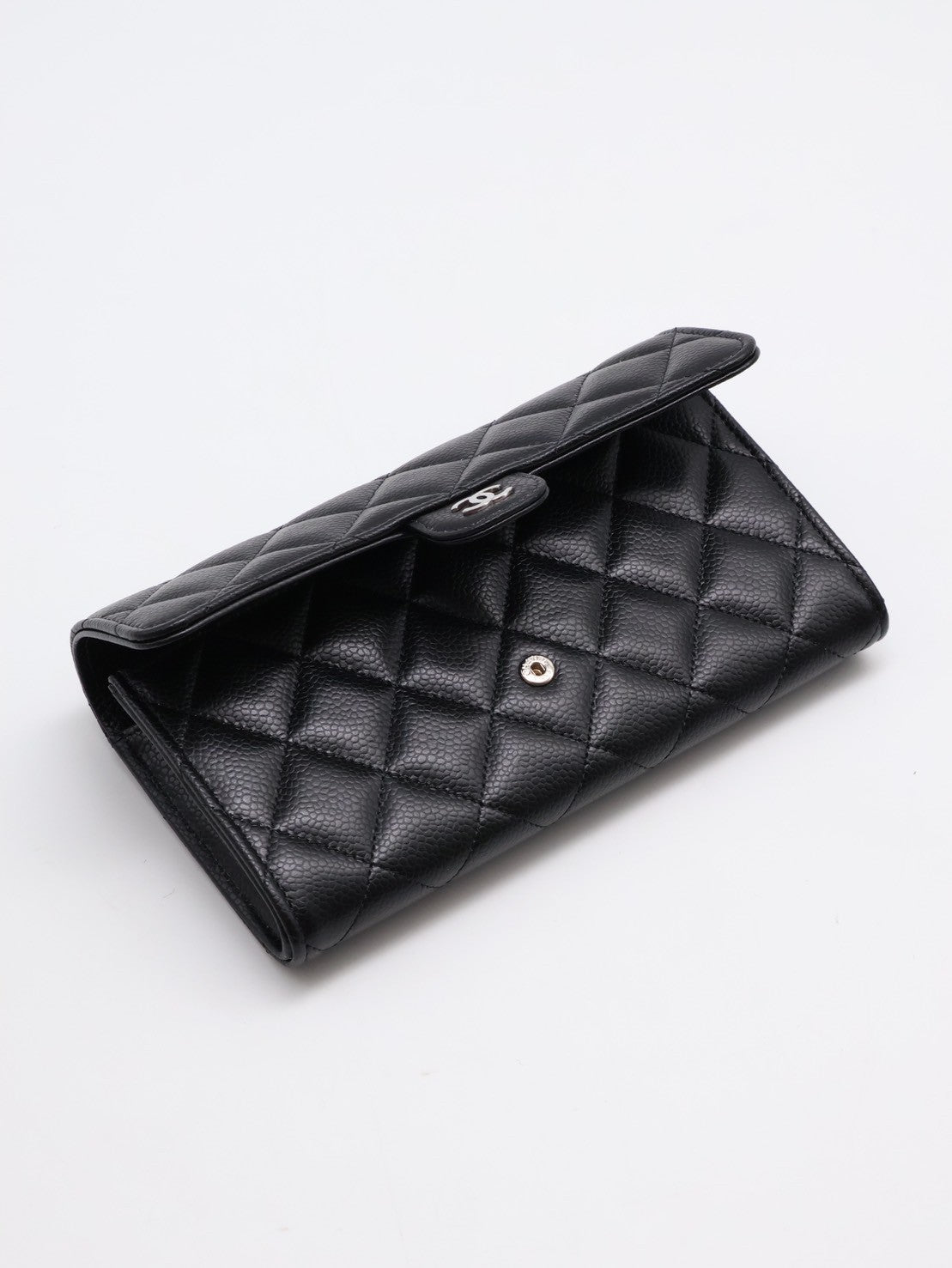 CHANEL 經典口蓋長夾 - 粒面牛皮黑銀