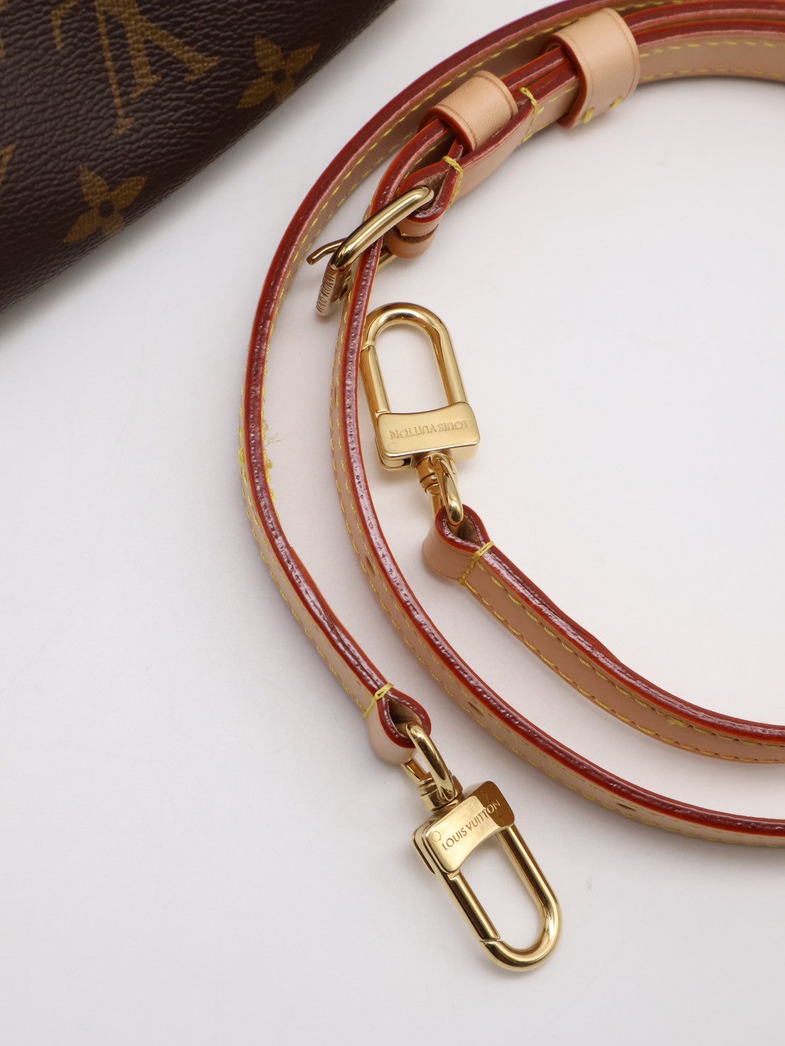 LOUIS VUITTON Odyssee束口單肩包