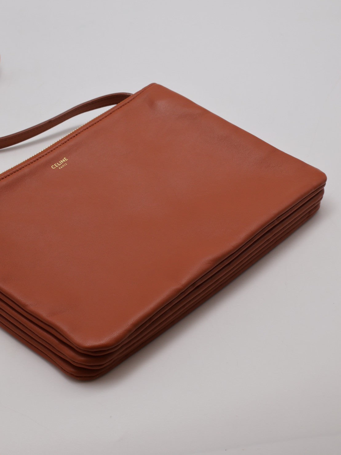 CELINE Trio多隔層斜背包 - 焦糖棕
