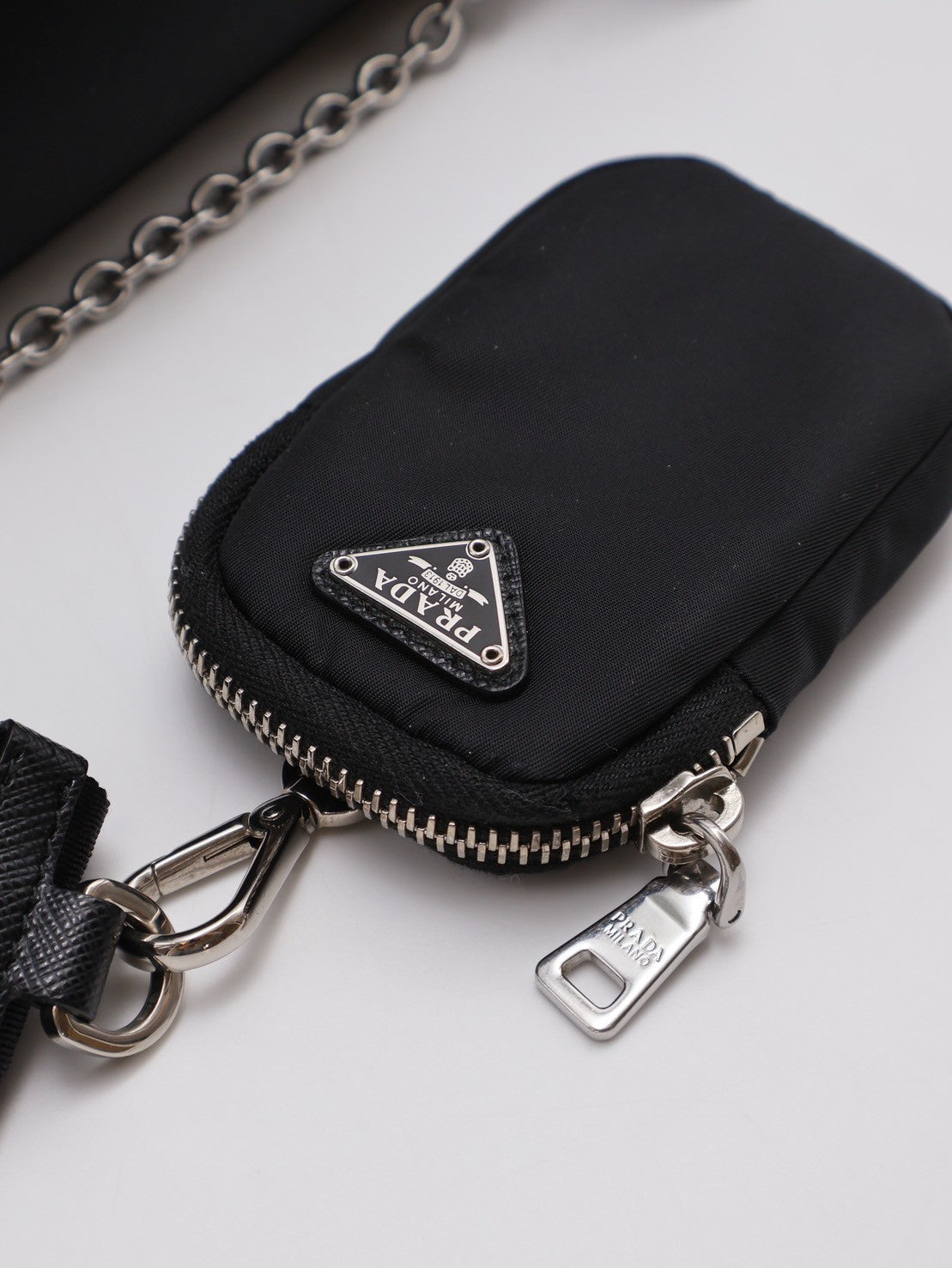 PRADA 經典三合一尼龍斜背包 - 黑銀