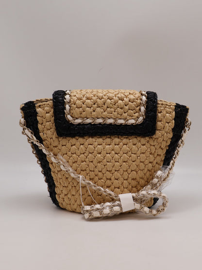 CHANEL 24C 拉菲草編織水桶包