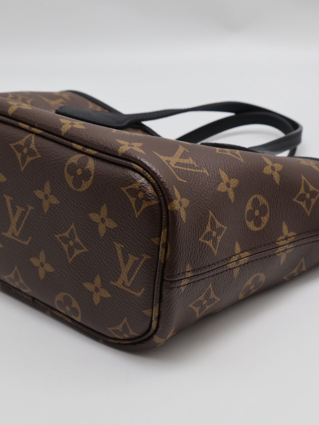 LOUIS VUITTON Neverfull BB - 雙面黑