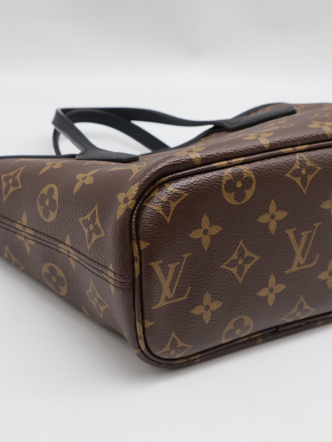 LOUIS VUITTON Neverfull BB - 雙面黑