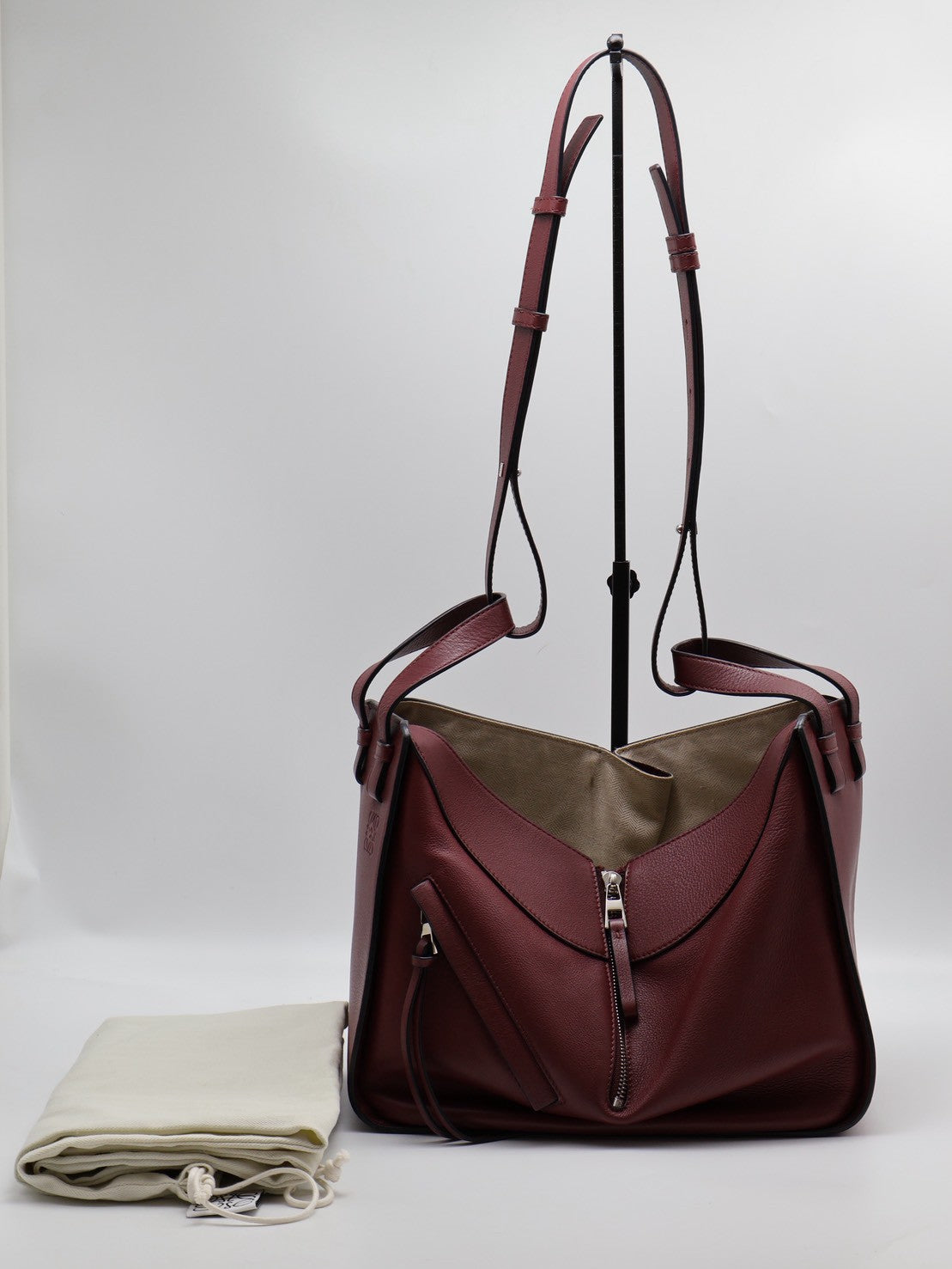 LOEWE Hammock 吊床包 - 小號酒紅