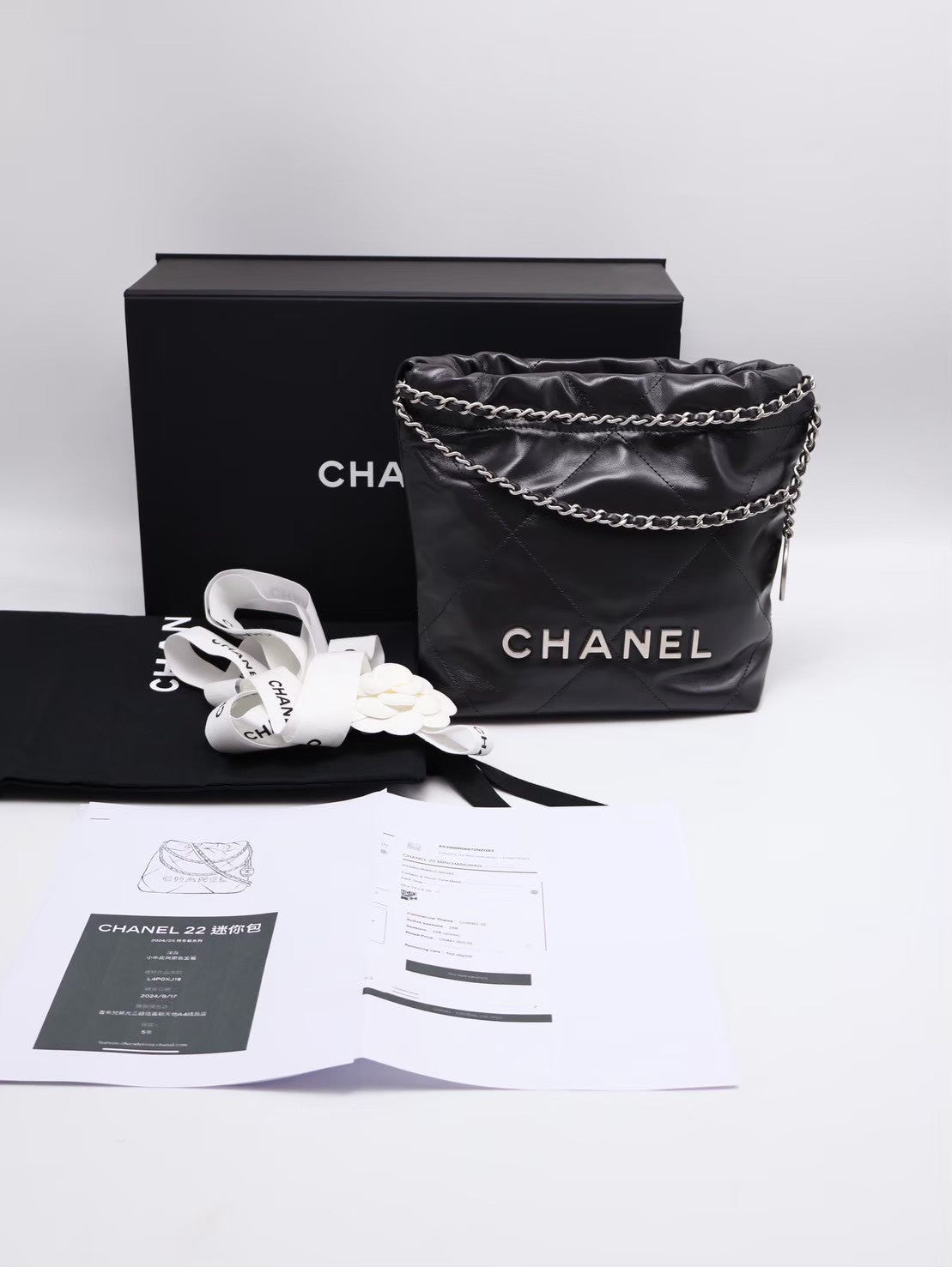 CHANEL 22 Mini bag - 深灰銀