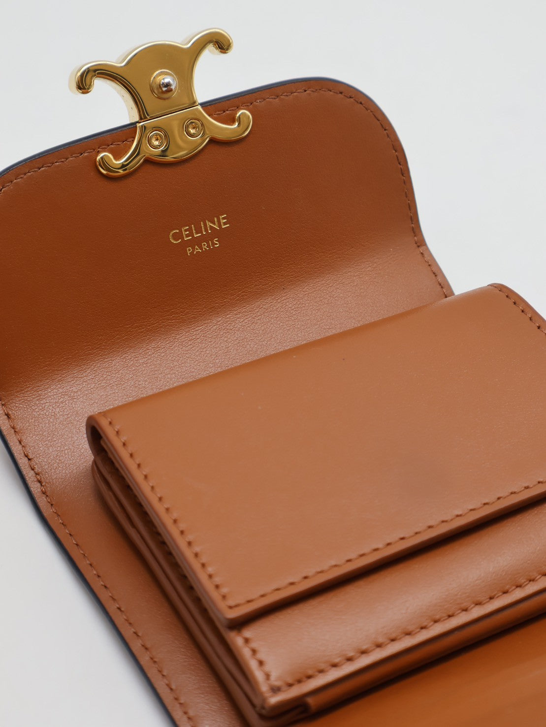 CELINE Triomphe凱旋釦老花三折短夾