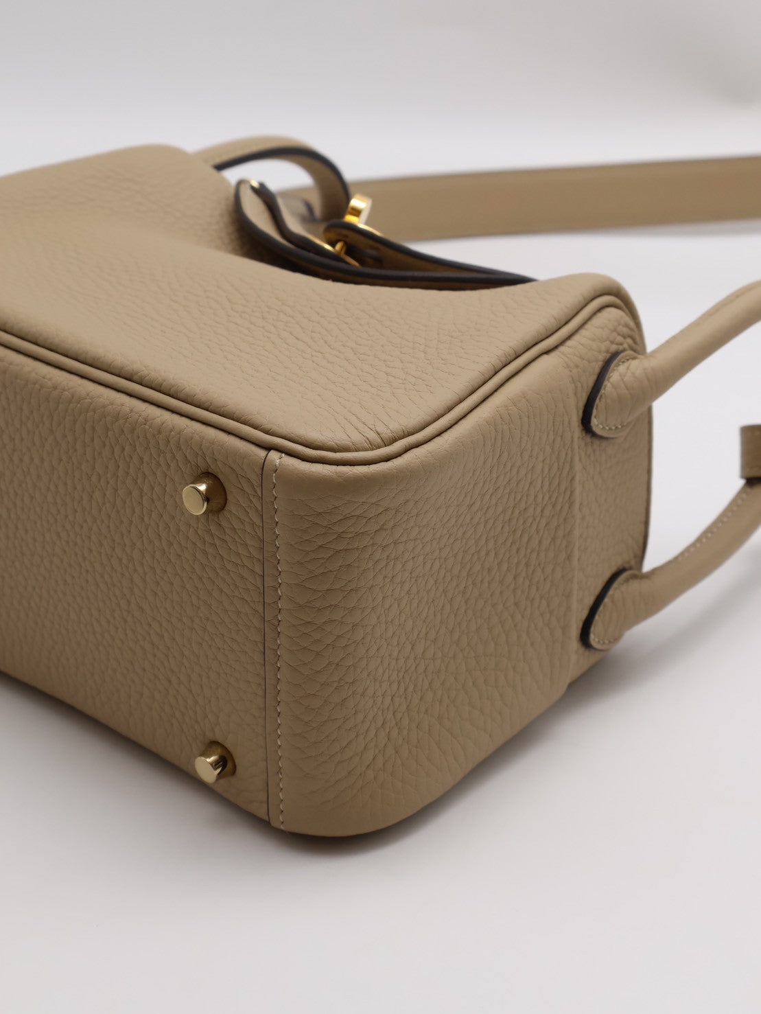 HERMES Mini lindy ll - 風衣灰金 K