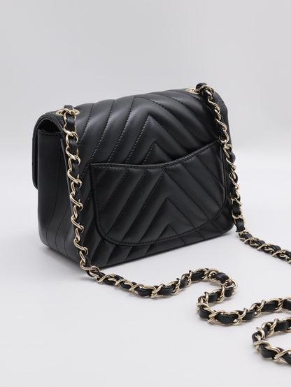 CHANEL V紋口蓋方胖子 17 - 黑金29開