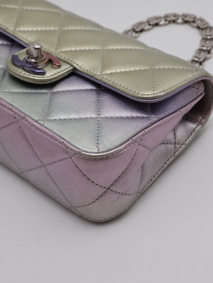 CHANEL 21K人魚幻彩手拿晚宴包