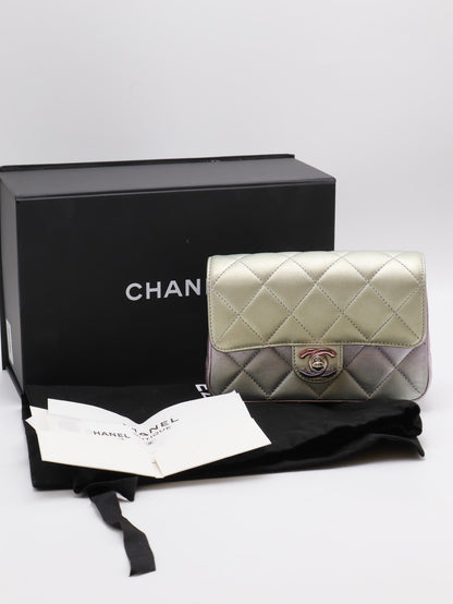 CHANEL 21K人魚幻彩手拿晚宴包