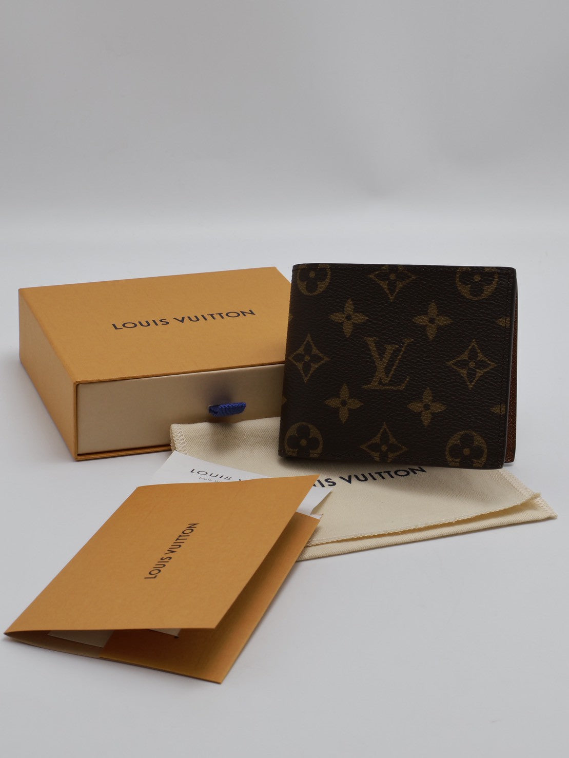 LOUIS VUITTON Marco雙折零錢袋皮夾