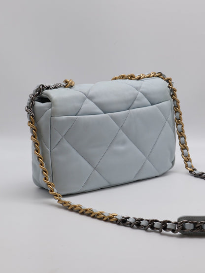 CHANEL 19 Bag 菱格紋羊皮手提肩背包 26 - 寶寶藍金