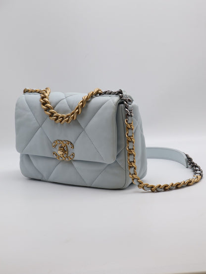 CHANEL 19 Bag 菱格紋羊皮手提肩背包 26 - 寶寶藍金