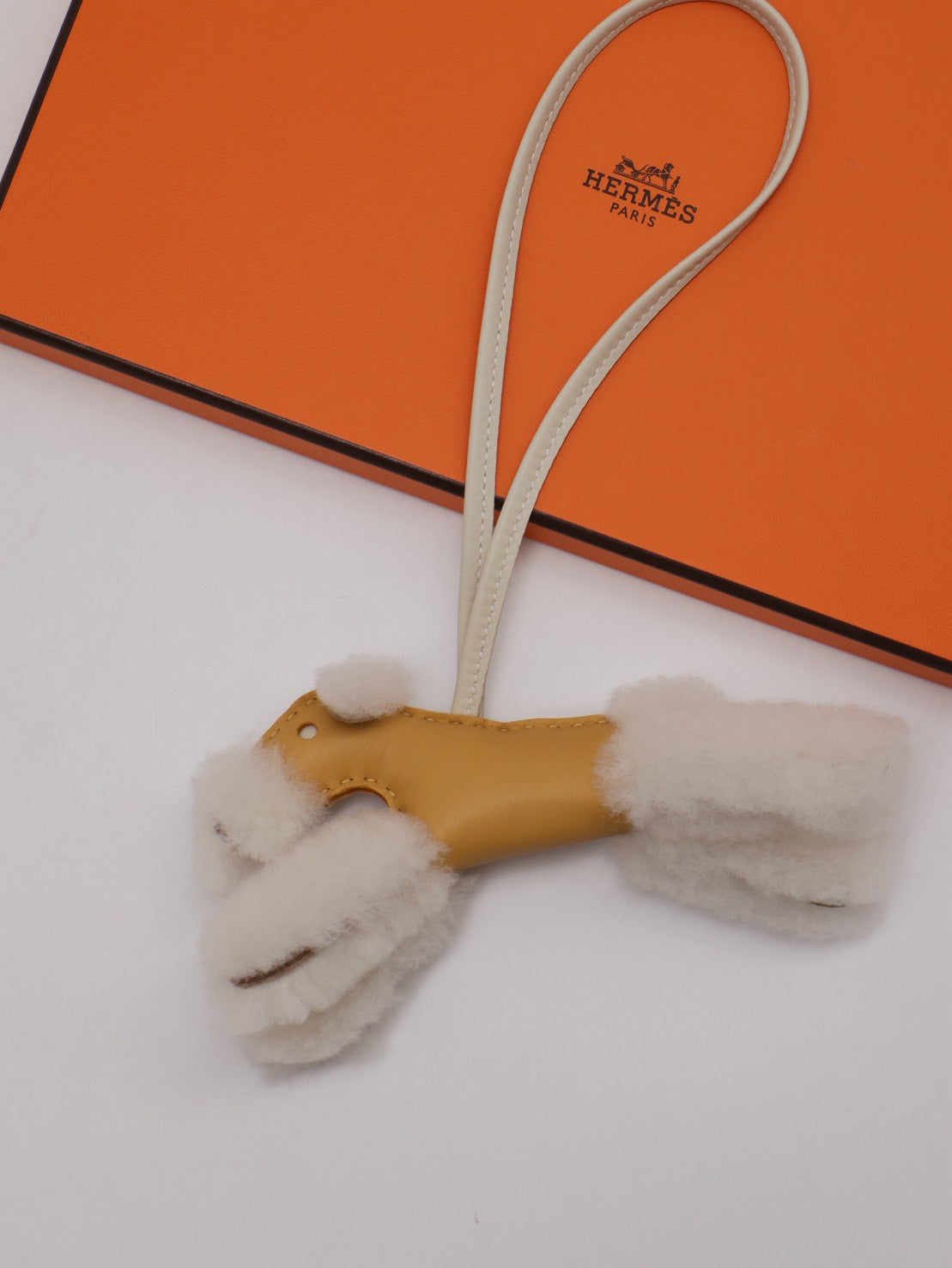 HERMES Budy charm狐狸犬 - 稻草黃 / 奶昔白 K