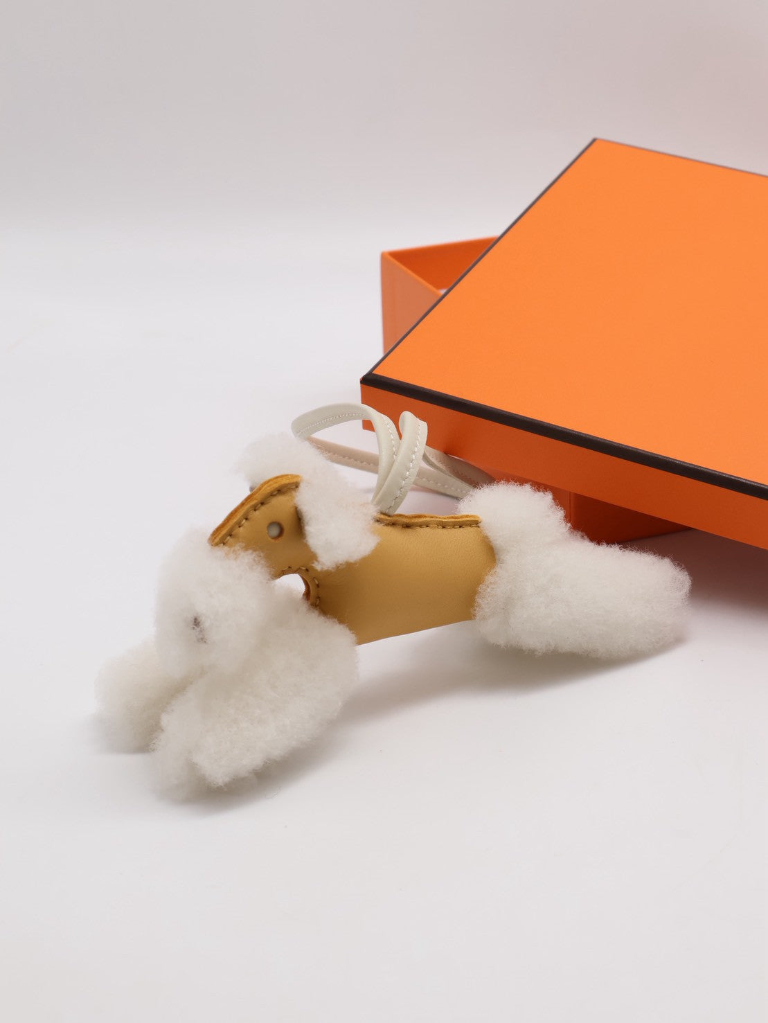 HERMES Budy charm狐狸犬 - 稻草黃 / 奶昔白 K