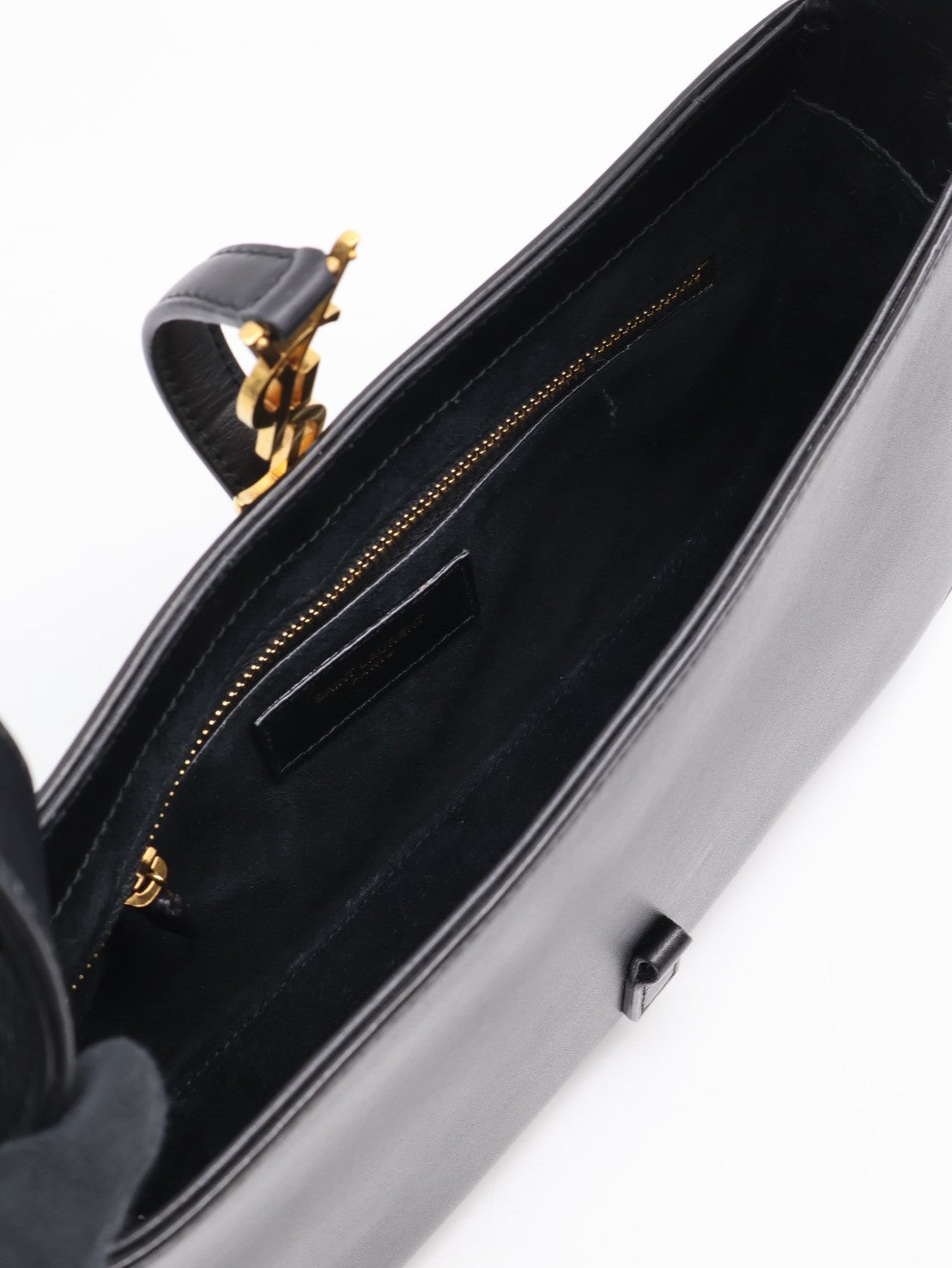 YSL Le 5 A 7滑面牛皮腋下Hobo - 黑金