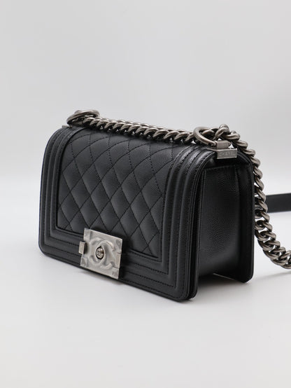 CHANEL Boy20 粒面牛皮口蓋包 - 黑銀