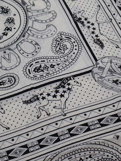 HERMES Cheval de Coeur Bandana披肩 140 - 黑白