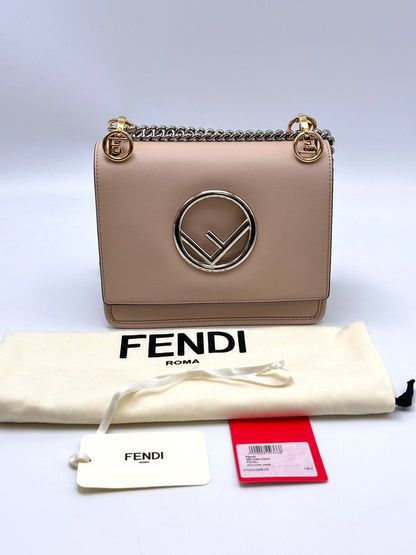 FENDI Kanif 斜背包 - 裸膚