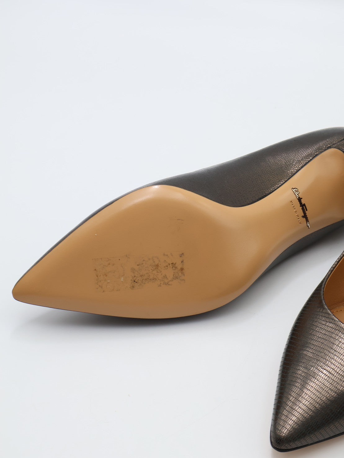 Salvatore Ferragamo 尖頭中跟鞋 - 38