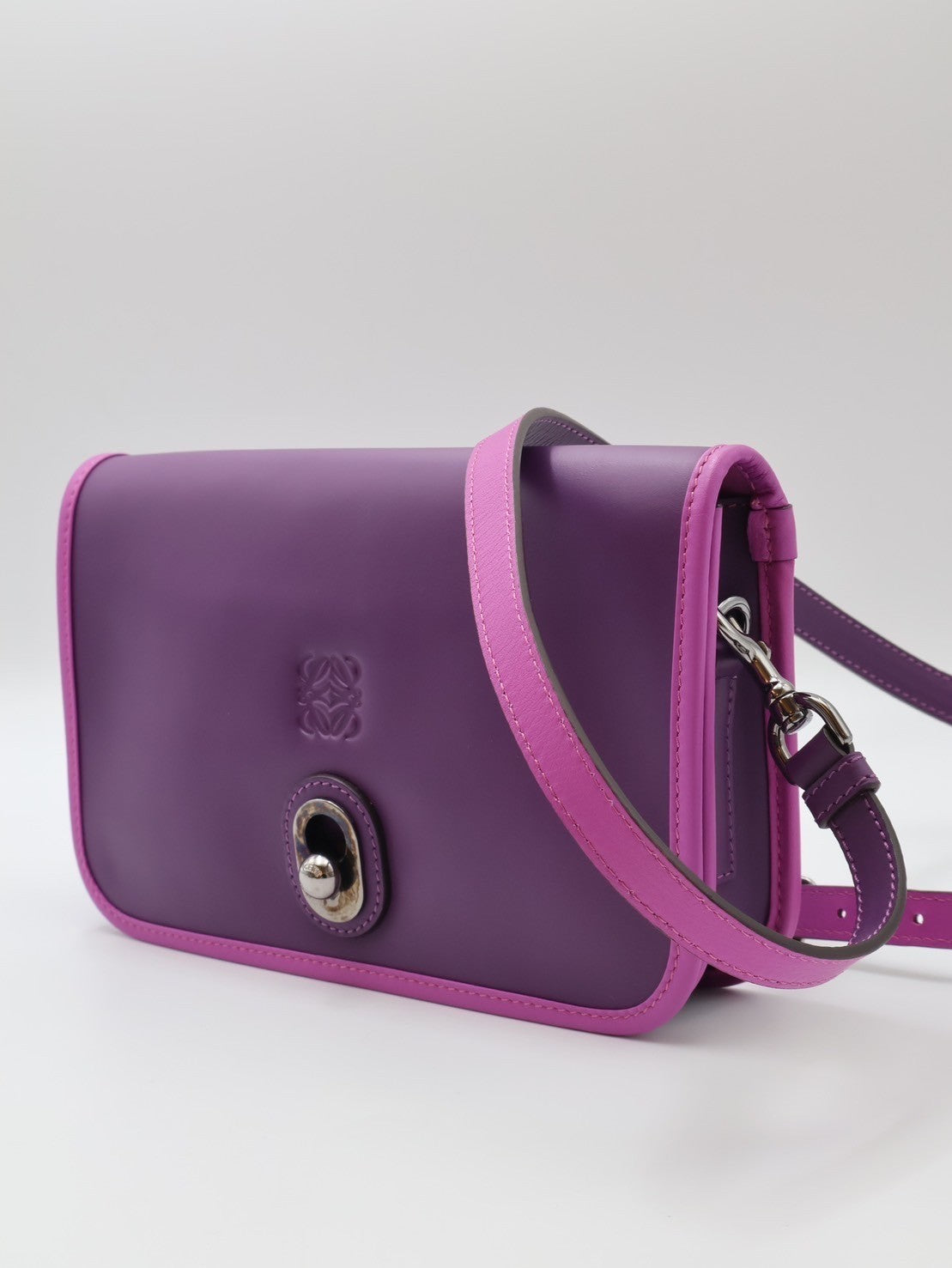 LOEWE - Anagram斜背包 - 紫