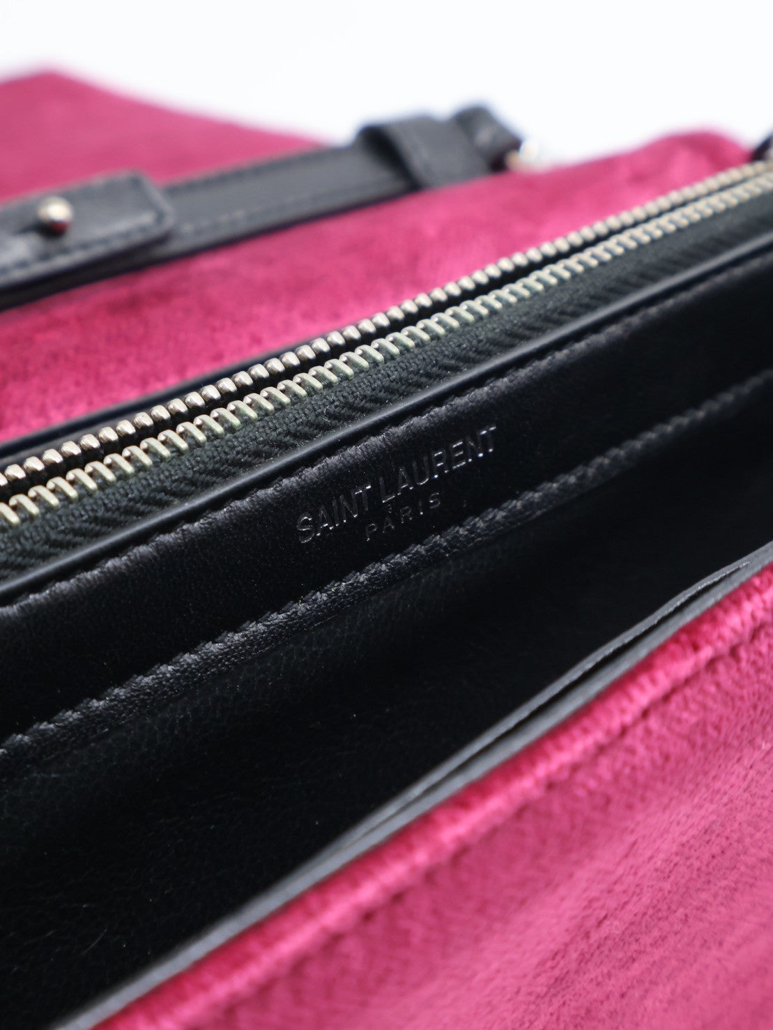 YSL Velvet kate WOC - 紫粉銀