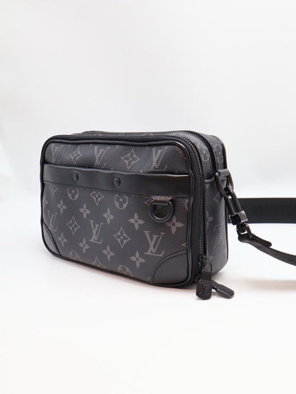 LOUIS VUITTON Alpha 雙隔層郵差包