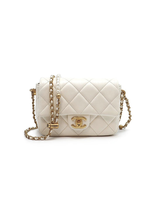 CHANEL 21K風衣釦珍珠鍊方胖子 - 白金