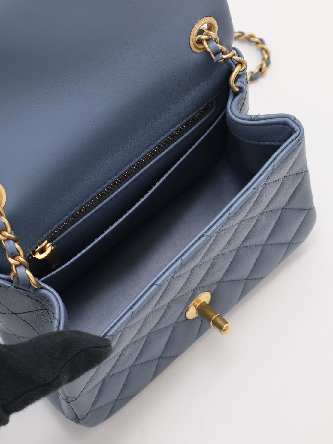 CHANEL 經典口蓋包方胖子 17 - 金球迷霧藍