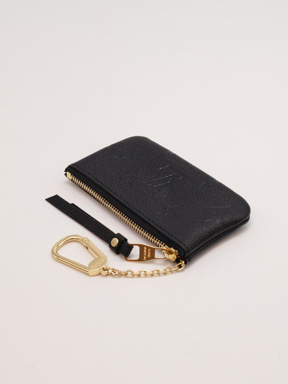 LOUIS VUITTON 壓紋牛皮鑰匙釦拉鍊零錢包 - 黑
