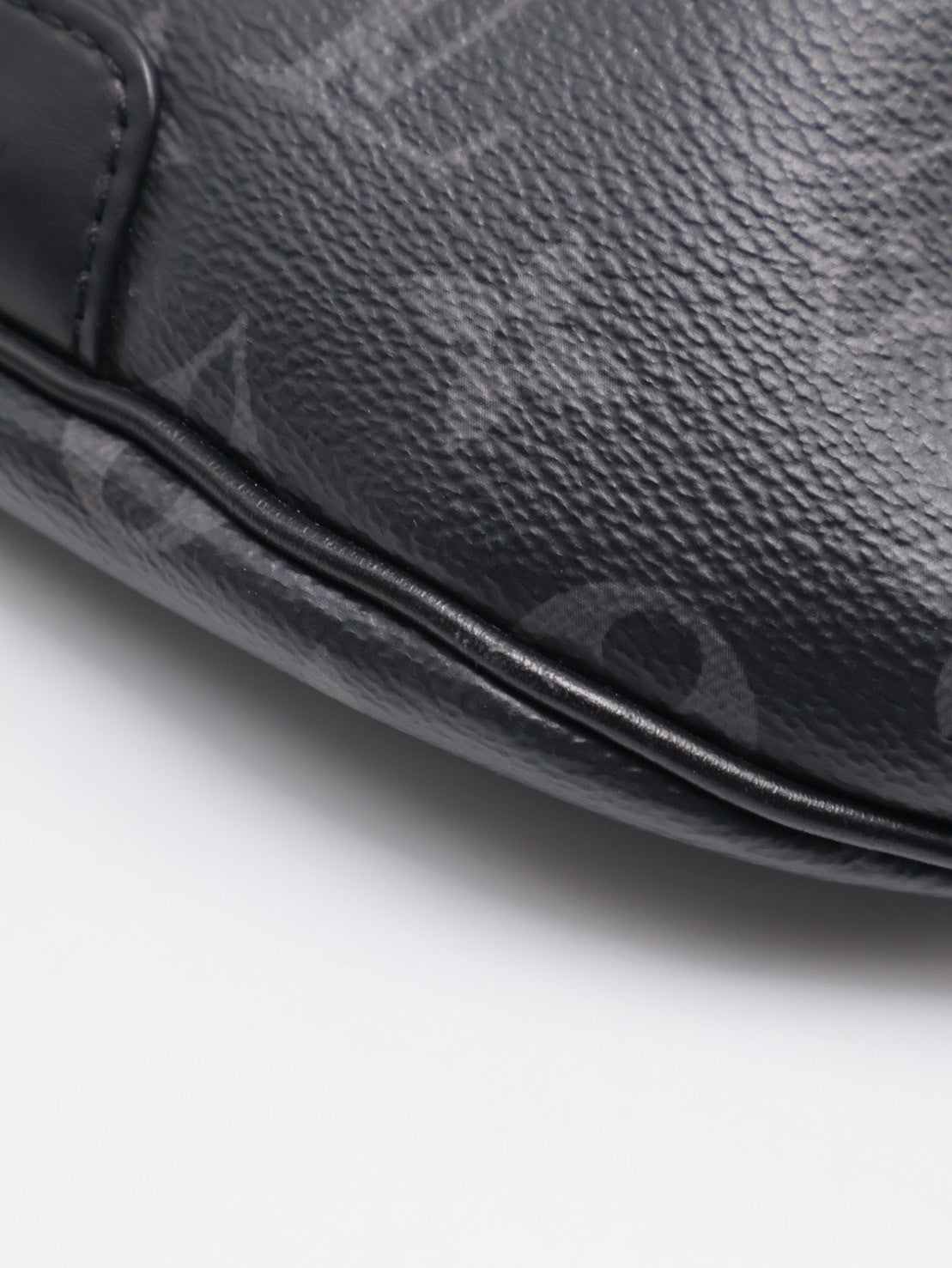LOUIS VUITTON Discovery 腰包 - PM灰老花