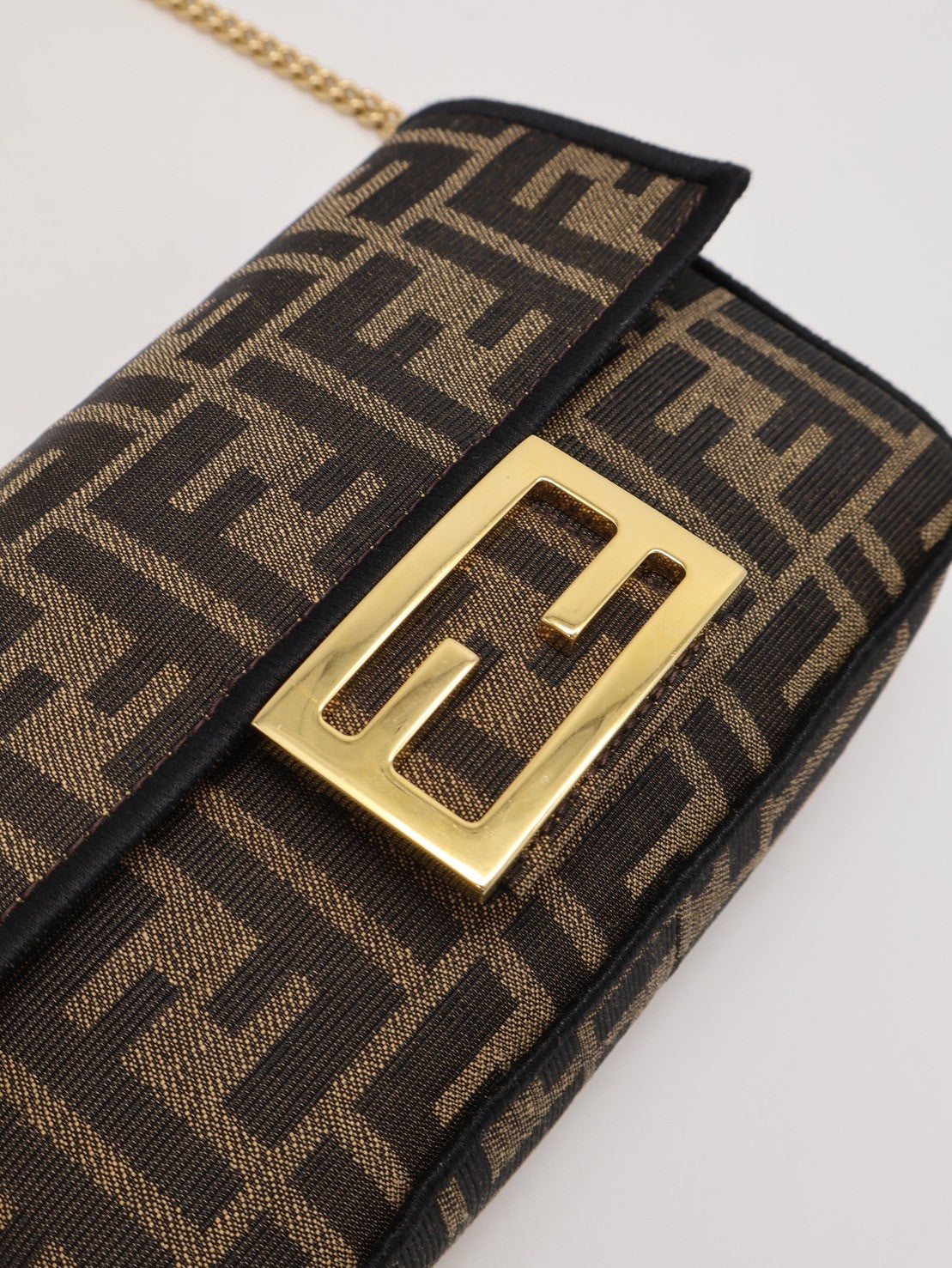 FENDI Baguette迷你法棍包
