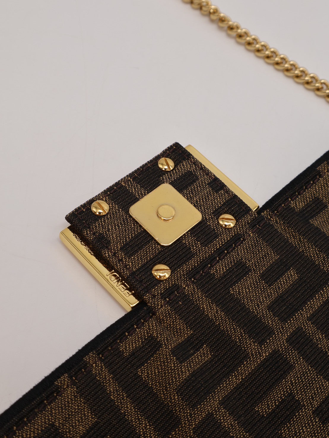 FENDI Baguette迷你法棍包