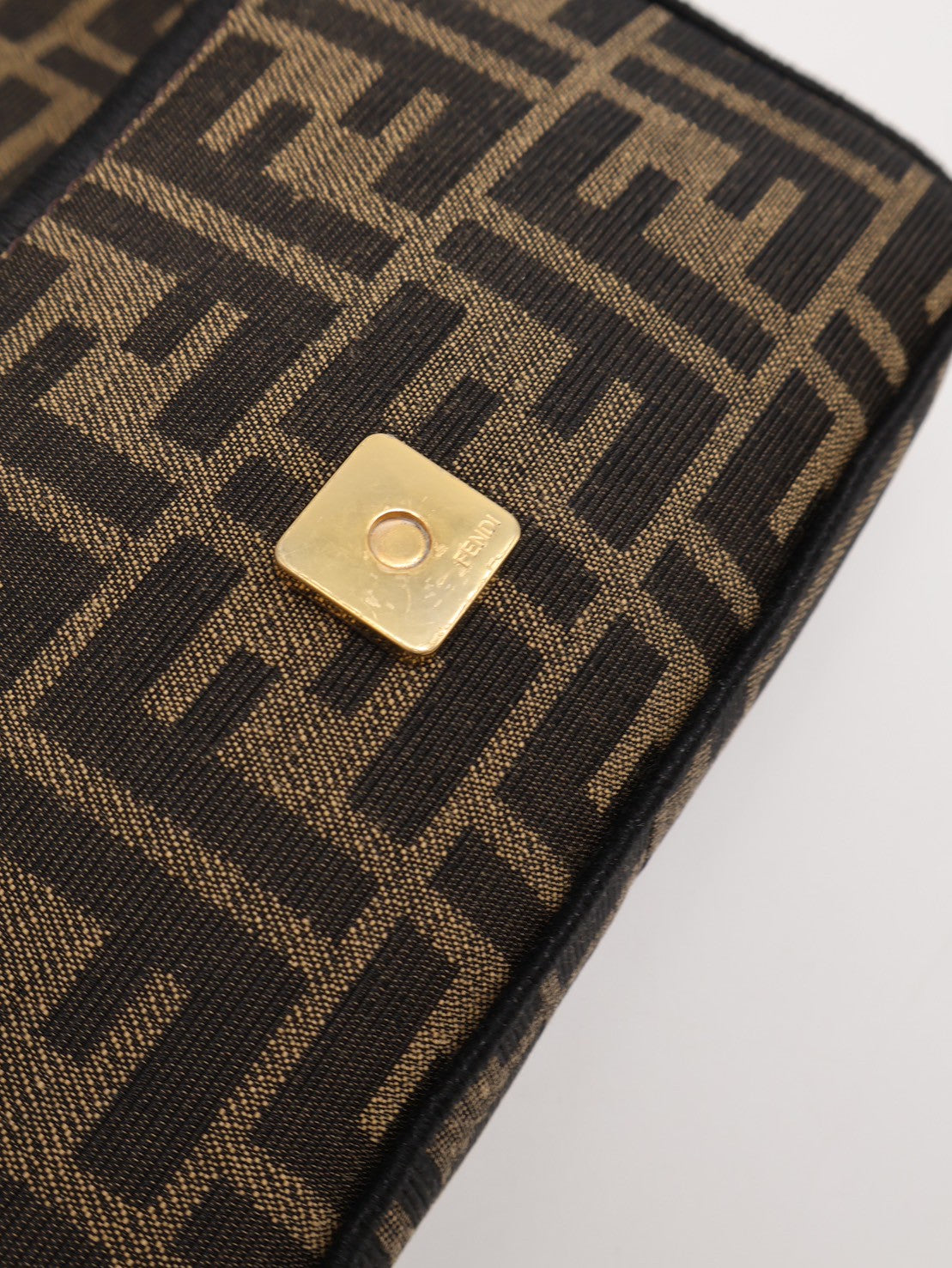 FENDI Baguette迷你法棍包