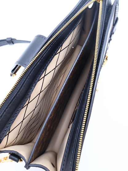 LOUIS VUITTON Trunk clutch軟盒子