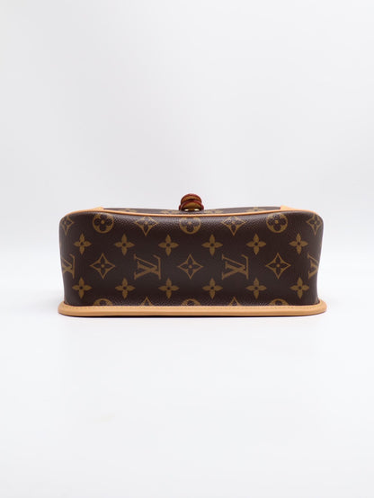 LOUIS VUITTON Diane法棍包